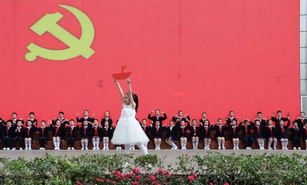 周口市妇幼保健院（市儿童医院）口腔科主任手把手教您，正确刷牙的方法！